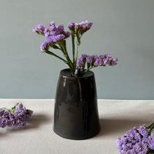 Load image into Gallery viewer, Black Bud Vase
